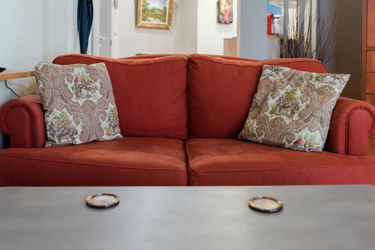The Heart Of Plaka Apartment Athens Ngoại thất bức ảnh