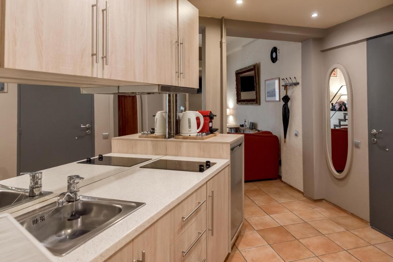 The Heart Of Plaka Apartment Athens Ngoại thất bức ảnh