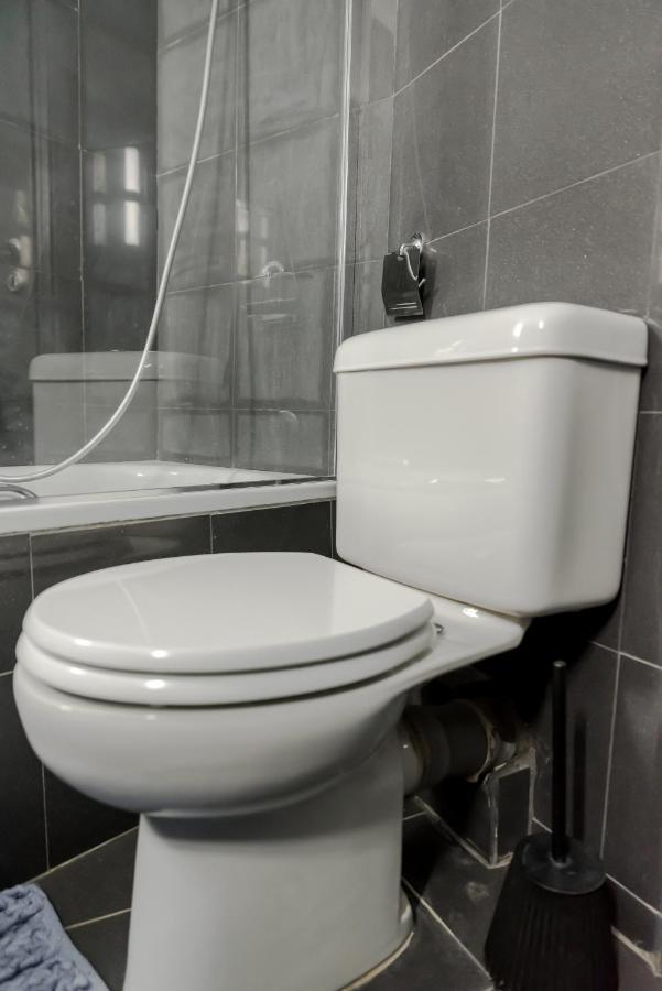 The Heart Of Plaka Apartment Athens Ngoại thất bức ảnh